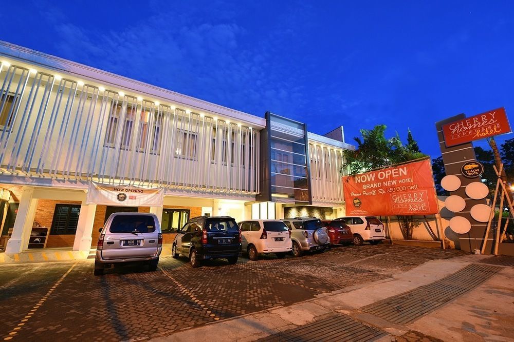Cherry Homes Express Hotel Bandung Kültér fotó
